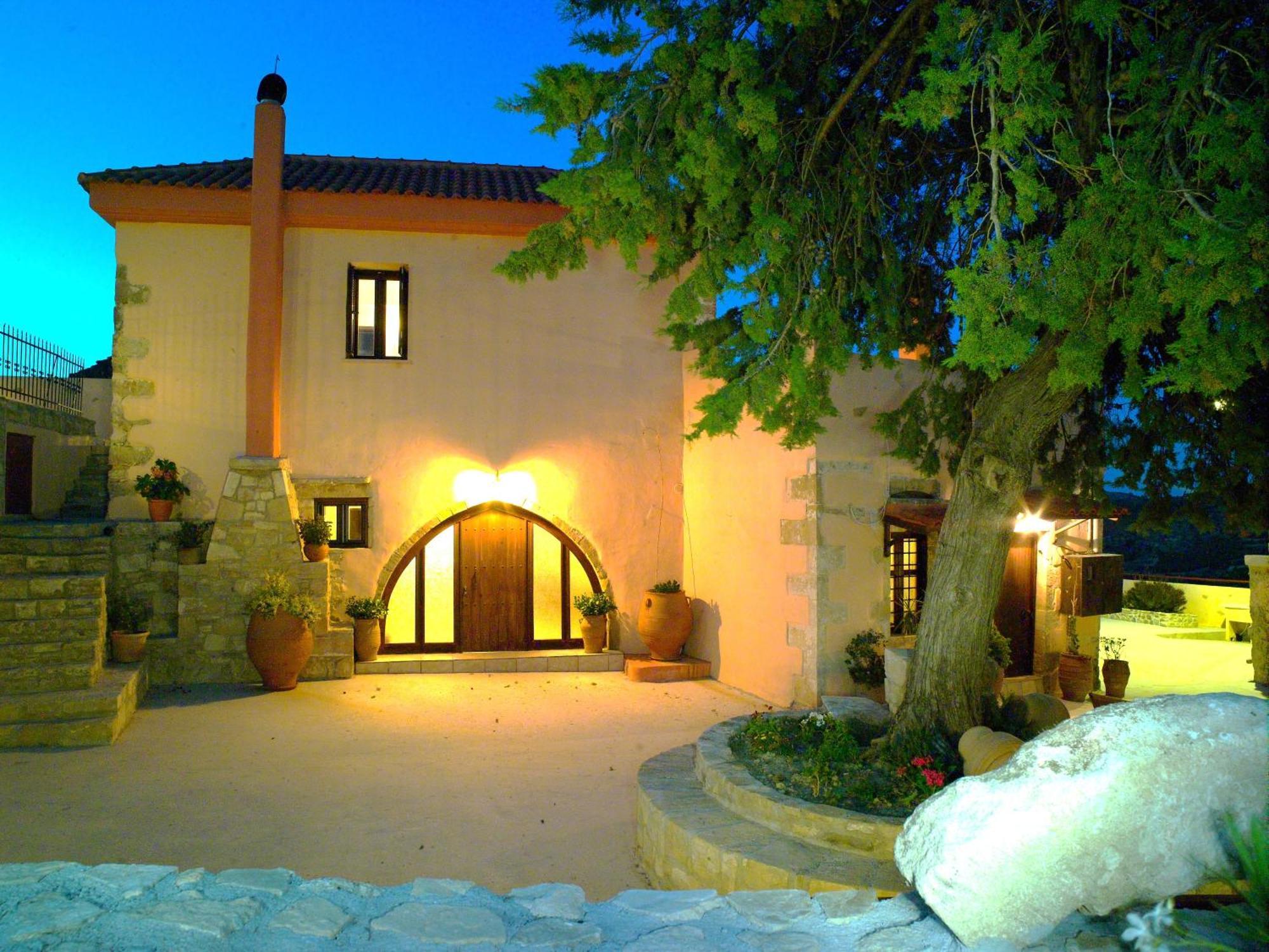 Mouri Villa Mourion  Екстериор снимка
