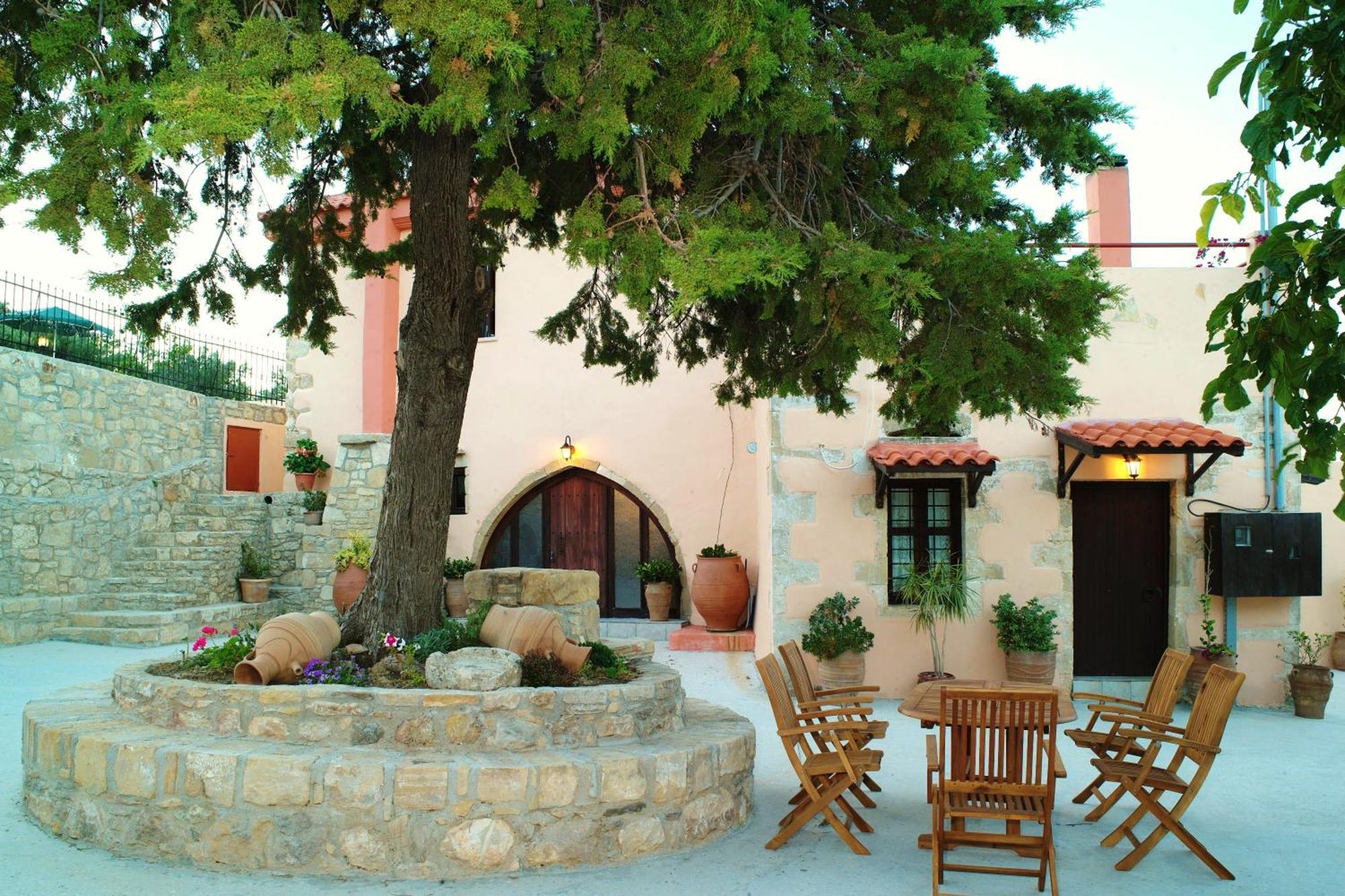 Mouri Villa Mourion  Екстериор снимка