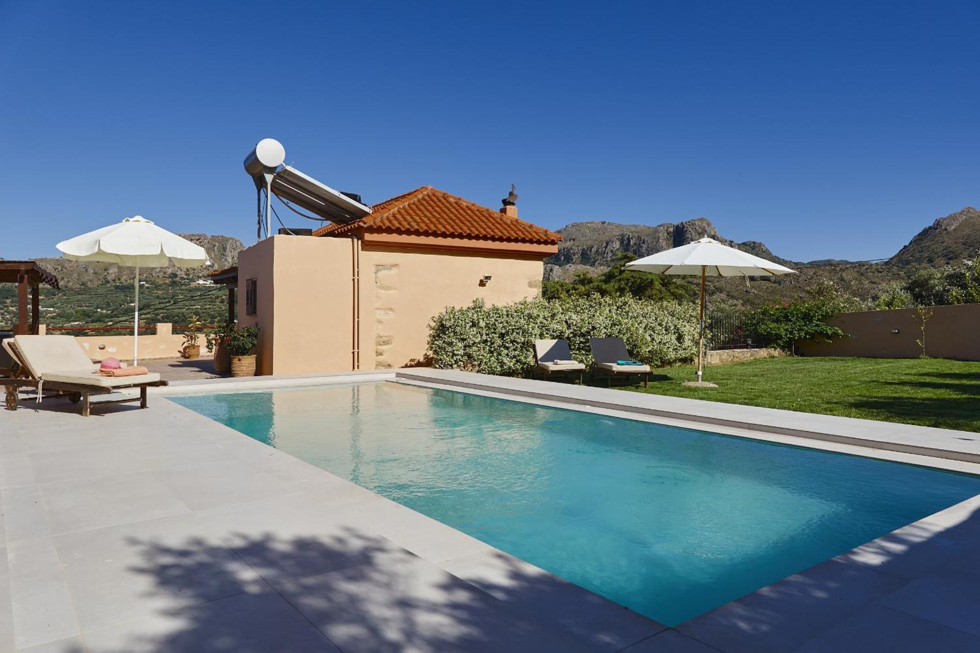 Mouri Villa Mourion  Екстериор снимка