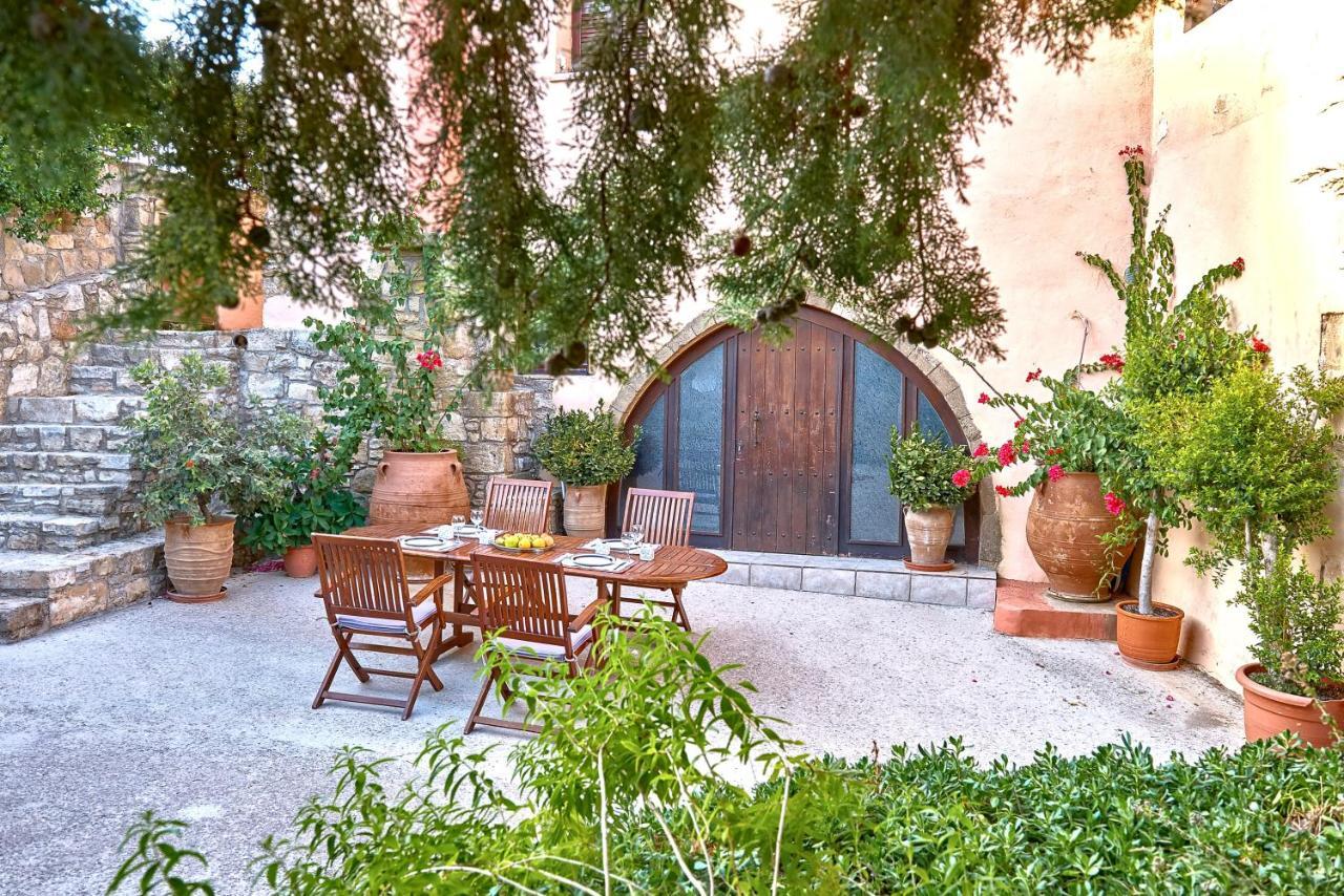 Mouri Villa Mourion  Екстериор снимка